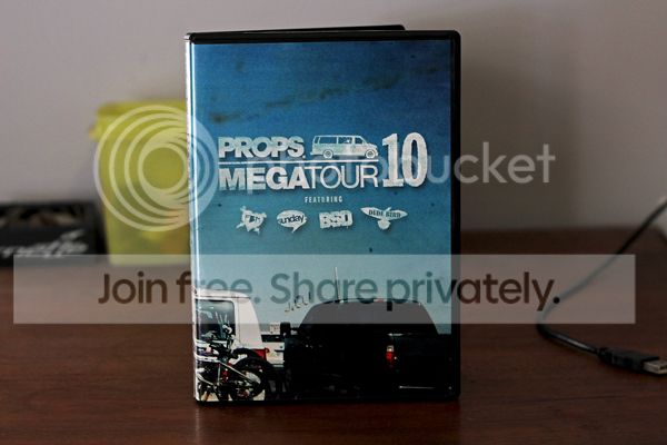 Review Props Megatour 10